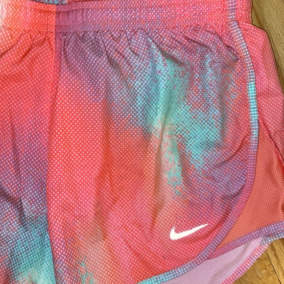 Nike Pink and Mint athletic shorts - Picture 2 of 6